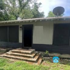 Vacant 3bed 1bath.
