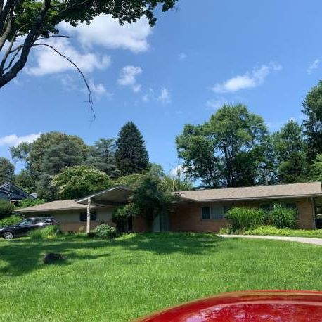 Balto/Pikesville 5 Bedroom Rancher- Garrison Park.
