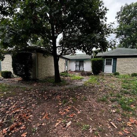 Great Neighborhood - High Price Points.