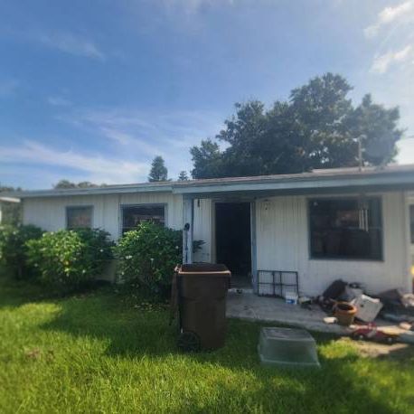 Mulberry FL 3 Bed, 2 Bath SFH (NOT IN MLS).