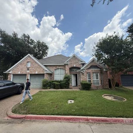 Off-Market Addison 3/2.5/2.