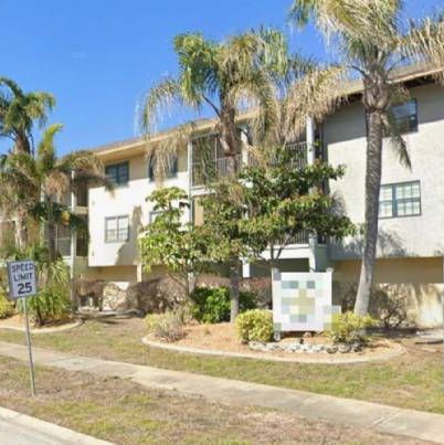 2 Bed, 2 Bath Condo on the Dunedin Causeway! (NOT.