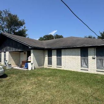 Bacliff Beauty Tx 77518.