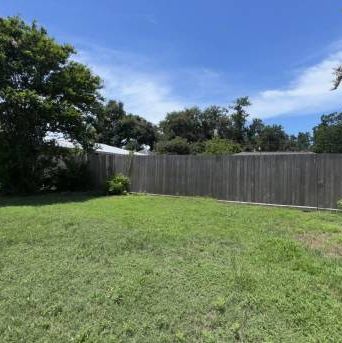 Oak Forest Lot - Hot NW Houston Area.