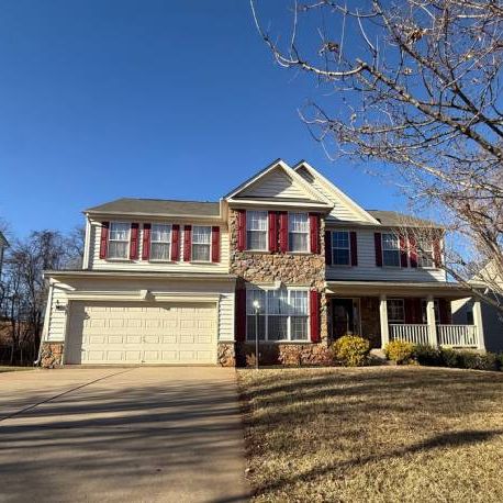 Culpeper VA, 2007 Squeaky Clean Colonial.