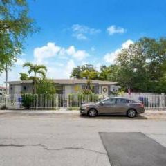 Awesome Deal in Miami, FL 33135.