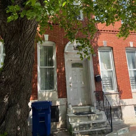QUICK CLOSE!!! Balto 21223 Brick Row Home.