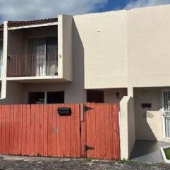 Hot Deal in Miami, FL 33144.