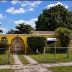 Investment Opportunity in FL 33165.