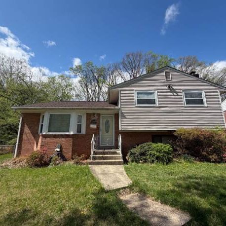 Silver Spring, 4 Level Split with Addition.