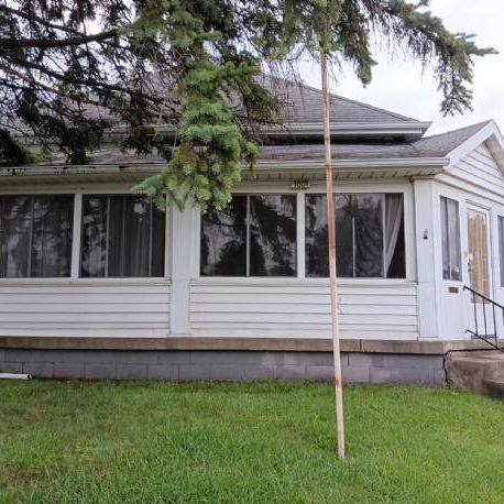 New Castle - Good Rental.