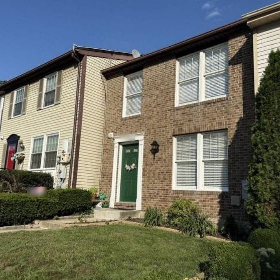 GLEN BURNIE AA COUNTY 3 BD 2.5 BA WALK-OUT.
